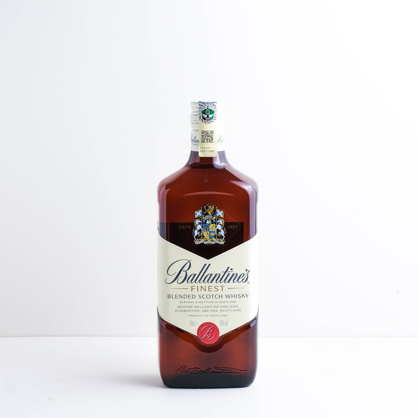 Ballantine's Finest Scotch (75cl)