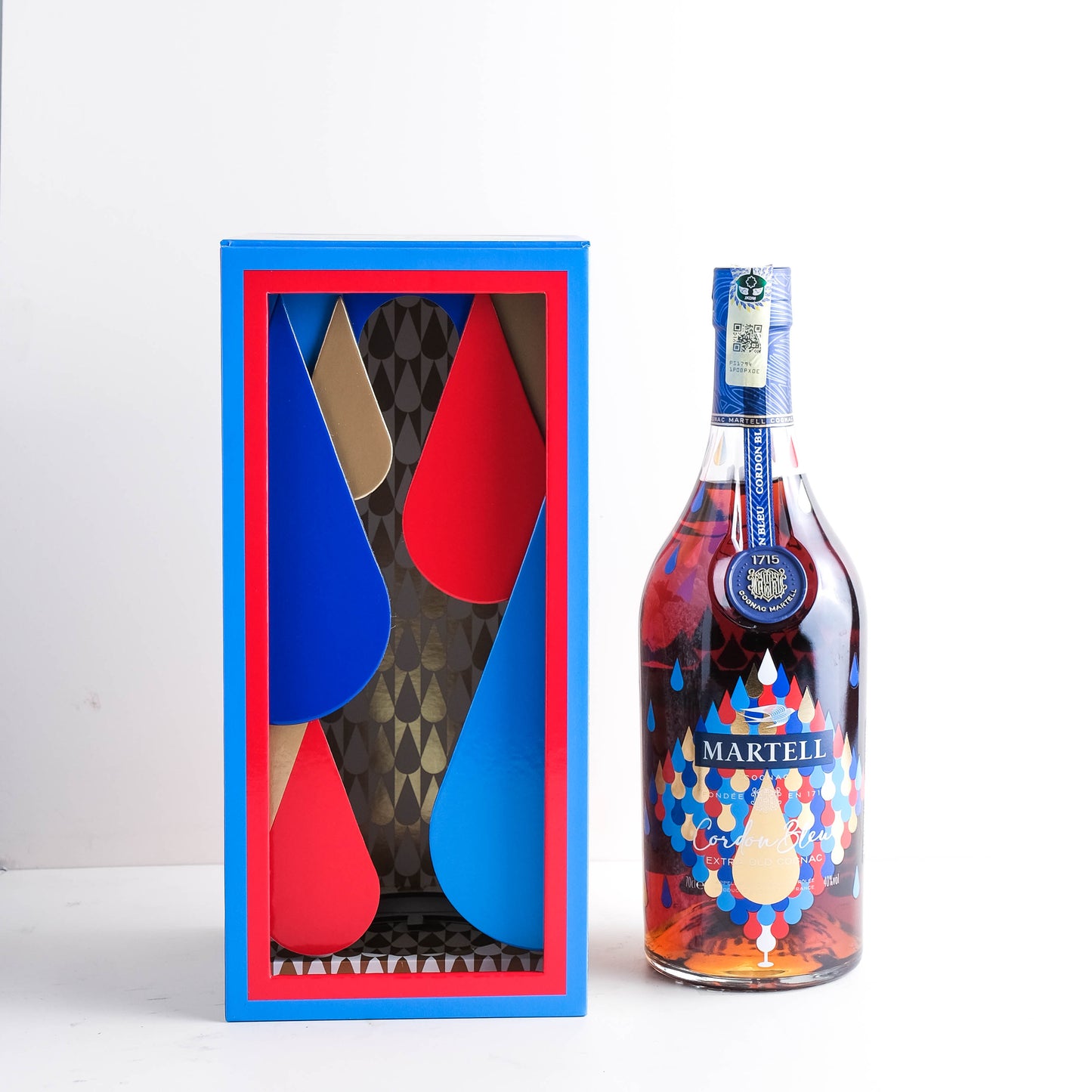 Martell Cordon Bleu: 2023 Ltd. Edition Bottle & Gift Box (70cl)